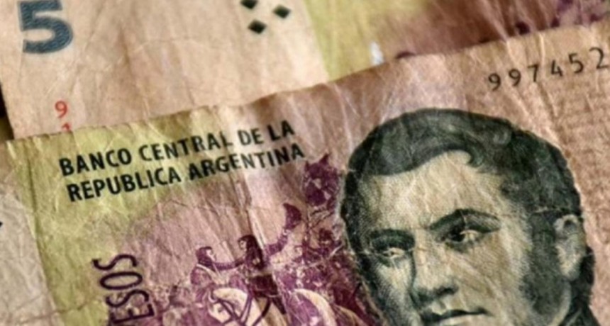 UN MES MAS DE VIDA A LOS BILLETES DE 5 PESOS