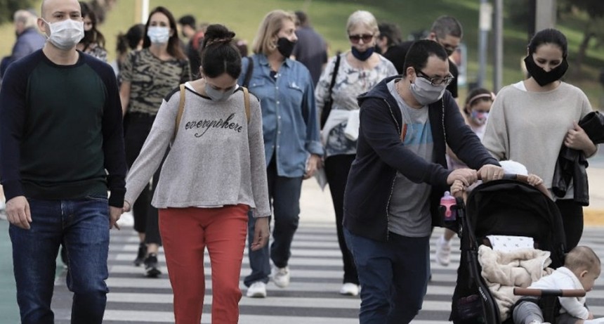 AFIRMAN QUE HUBO UNA DESACELERACIÓN EN LOS CONTAGIOS EN LA PROVINCIA DE BUENOS AIRES