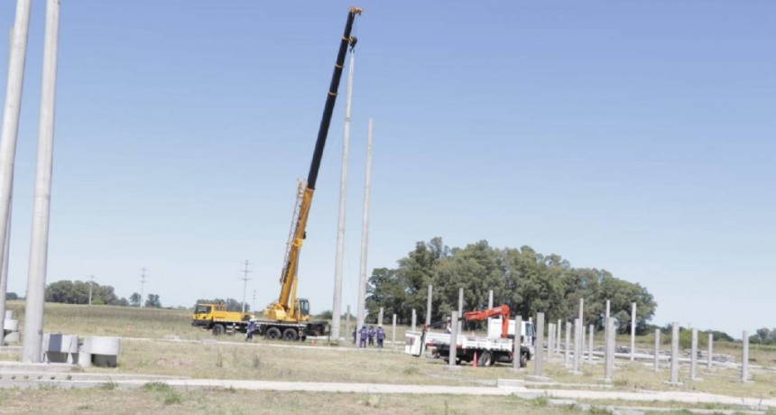 EN BOLIVAR PISANO Y BUCCA PRESENTARON EL RESTABLECIMIENTO DE LA OBRA DE LA SUBESTACIÓN TRANSFORMADORA