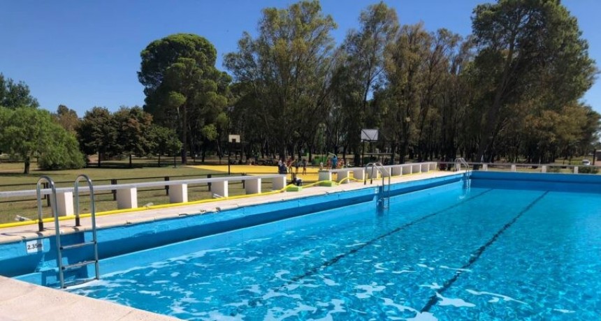 EN CARLOS TEJEDOR SE REALIZÓ UNA IMPORTANTE INVERSIÓN EN EL NATATORIO MUNICIPAL ALBERTO H. ALMIRÓN.