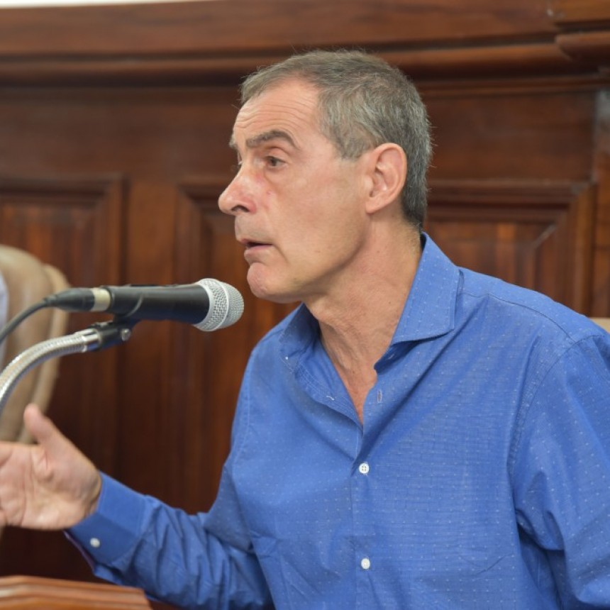 RECLAMAN A IOMA POR EL DESPIDO DE DIRIGENTES GREMIALES