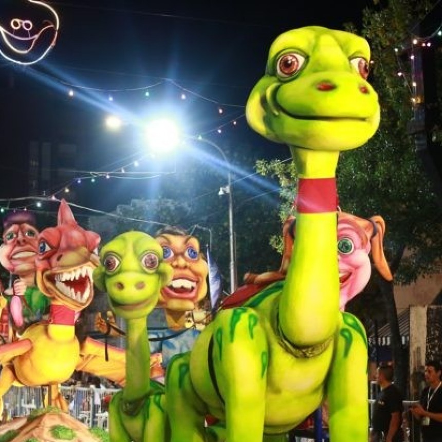 POR LA OLA DE CONTAGIOS DE COVID SUSPENDEN OTRA VEZ EL CARNAVAL DE LINCOLN