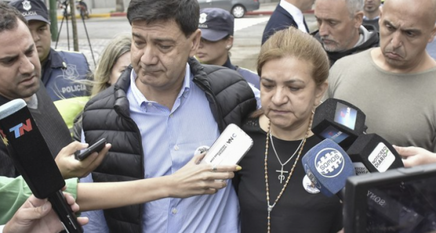 EL DOLOR DE LA MADRE DE FERNANDO: 