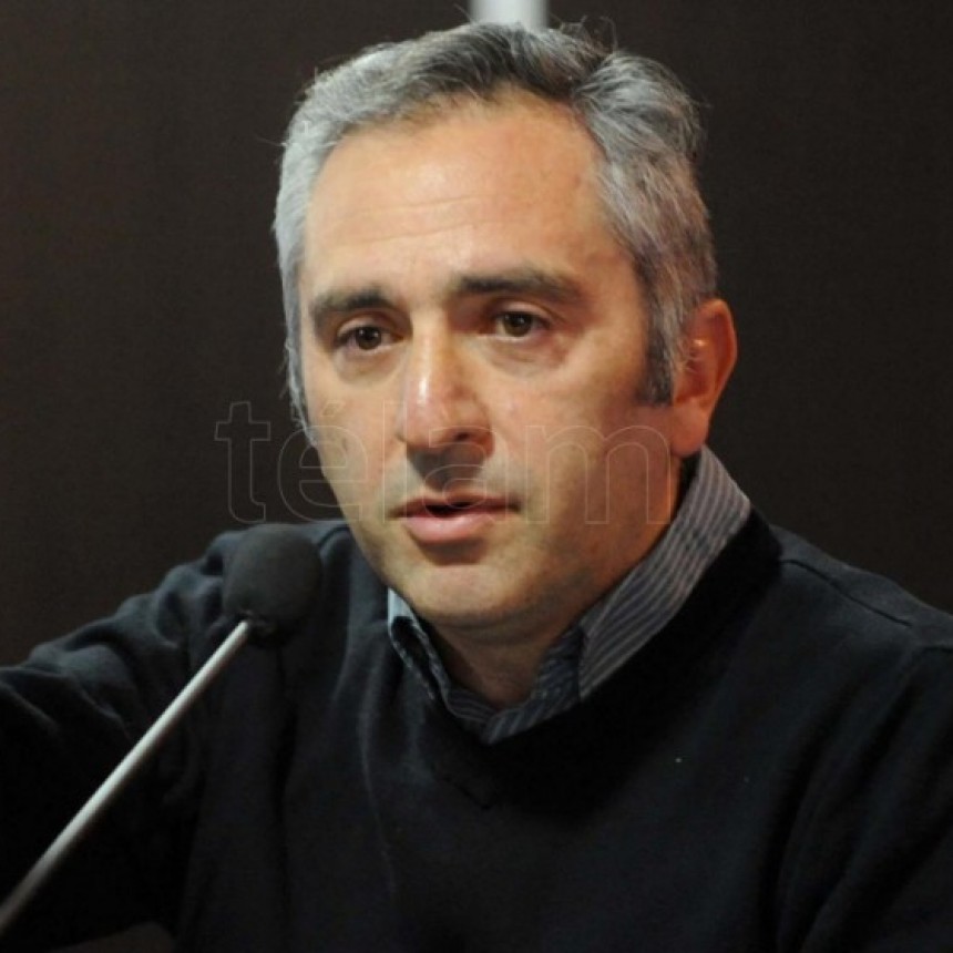 LARROQUE: 