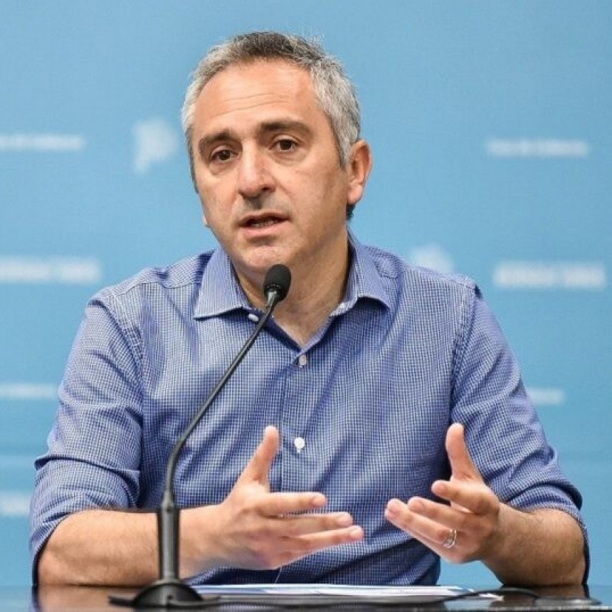 “ES PÚBLICO Y NOTORIO”: LARROQUE APUNTÓ A LA CÁMPORA POR LA CAÍDA DEL PRESUPUESTO DE KICILLOF