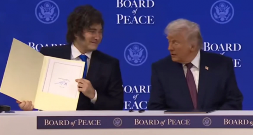 JAVIER MILEI PARTICIP&Oacute; DE LA FIRMA DEL CONSEJO DE LA PAZ CREADO POR DONALD TRUMP