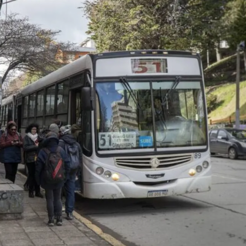 CON LA PARITARIA TRABADA, LA UTA ADVIERTE QUE SI NO HAY ACUERDO EL MARTES HABR&Aacute; PARO DE &Oacute;MNIBUS