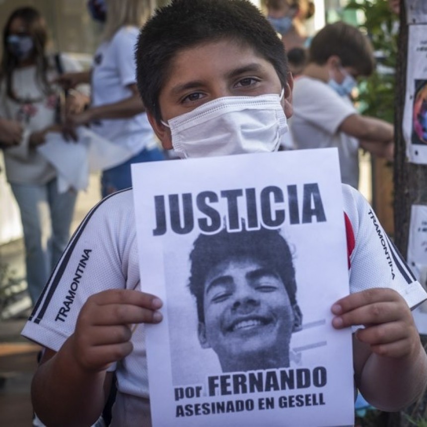 ENVÍAN A JUICIO ORAL A NUEVE RUGBIERS POR EL CRIMEN DE FERNANDO BAÉZ SOSA