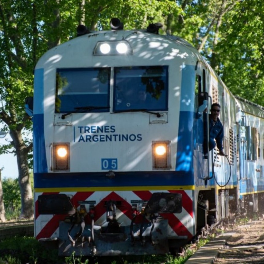 EL TREN A MAR DEL PLATA SUMA UN SERVICIO ADICIONAL DURANTE LOS FINES DE SEMANA