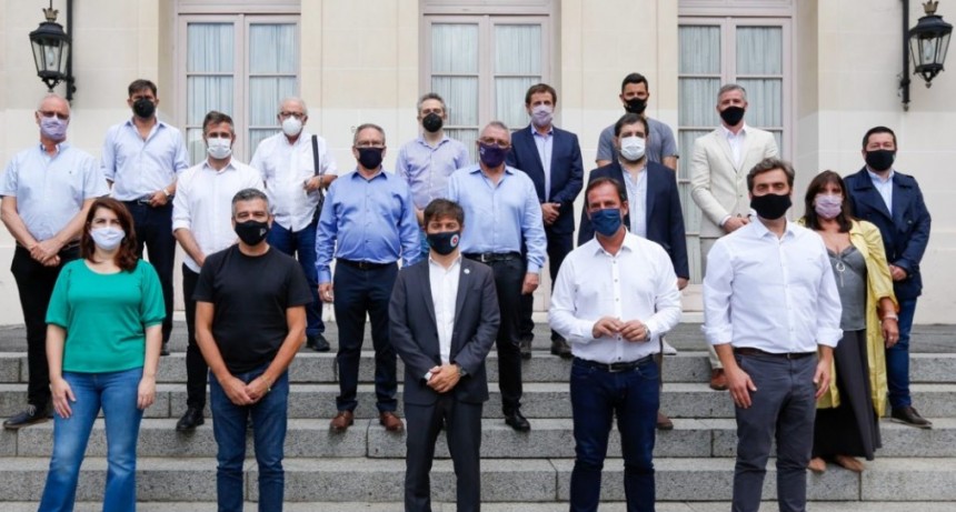 KICILLOF RECIBIÓ A INTENDENTES DE LA PRIMERA SECCIÓN, CON AGENDA EN VACUNAS Y CLASES