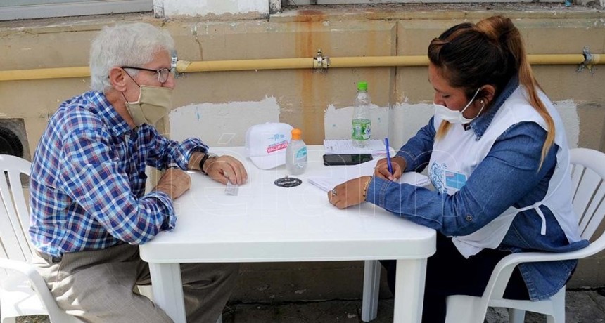 PROVINCIA DE BUENOS AIRES: COMENZÓ LA VACUNACIÓN A MAYORES DE 70 AÑOS
