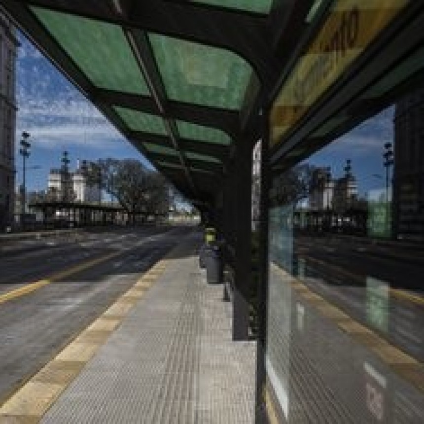 LA UTA ADVIRTIÓ QUE EL VIERNES PARALIZARÁ LOS COLECTIVOS SI NO HAY AVANCES EN LA PARITARIA