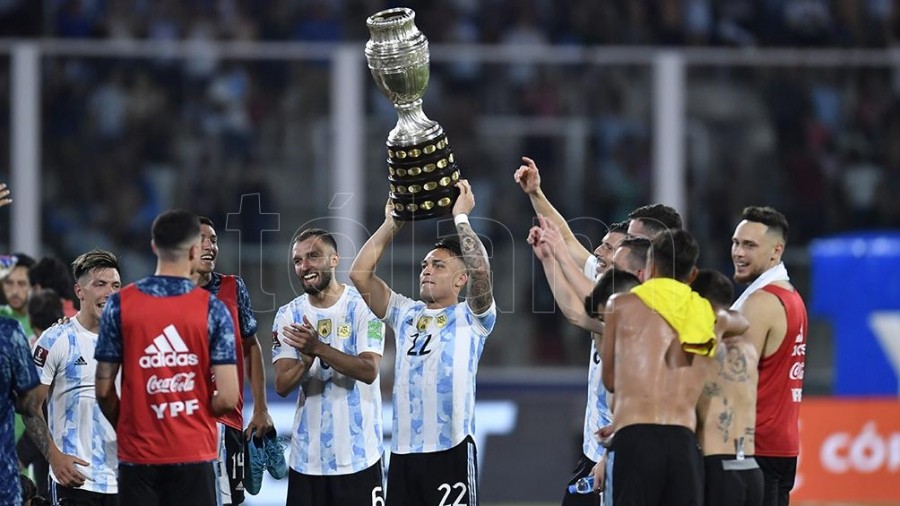 LAUTARO MARTÍNEZ: 