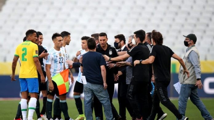 LA FIFA ORDENÓ JUGAR EL CLÁSICO ARGENTINA-BRASIL SUSPENDIDO POR EL TEMOR AL COVID