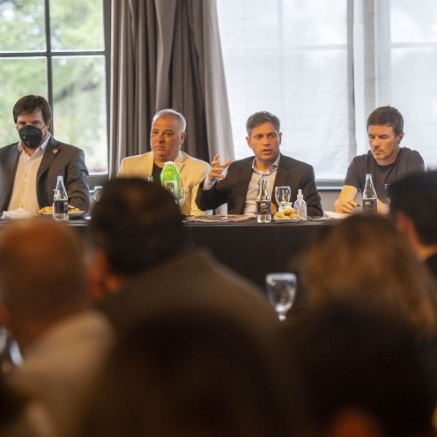 KICILLOF ANUNCIÓ TERCERA DOSIS LIBRE PARA MAYORES DE 18 AÑOS
