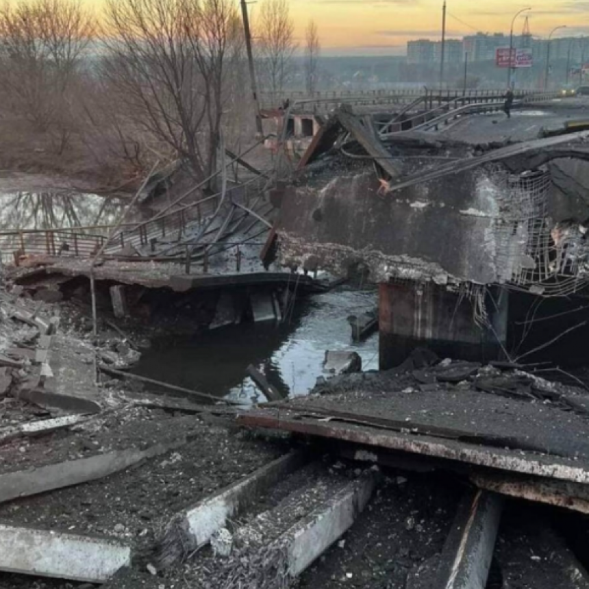 LOS BOMBARDEOS LLEGARON A KIEV Y HAY COMBATES EN EL NORTE DE LA CIUDAD