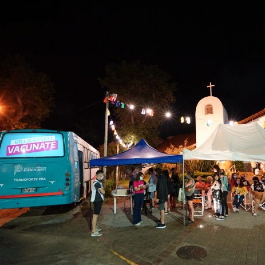 CON MÁS DE 100 POSTAS ITINERANTES SE REALIZA LA SEGUNDA EDICIÓN DE LA “NOCHE DE LAS VACUNAS”