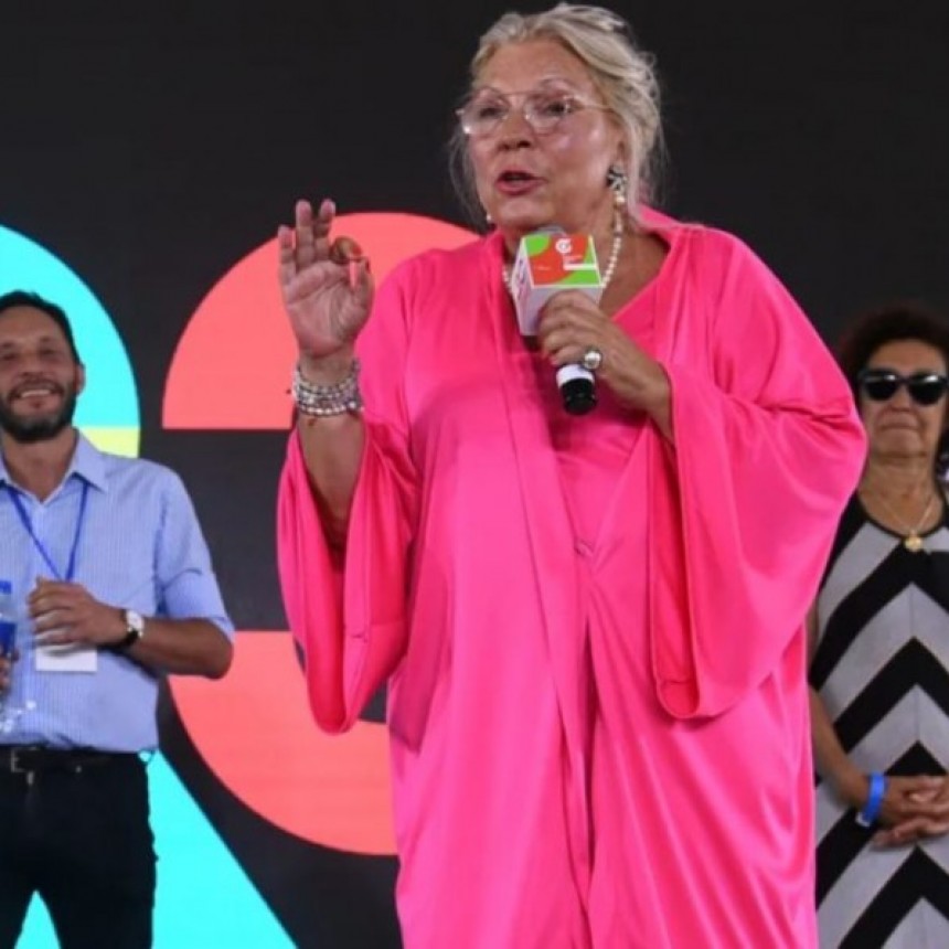 CARRIÓ ANUNCIÓ QUE SERÁ PRECANDIDATA A PRESIDENTA Y COMPETIRÁ EN LAS PASO DE JUNTOS POR EL CAMBIO 