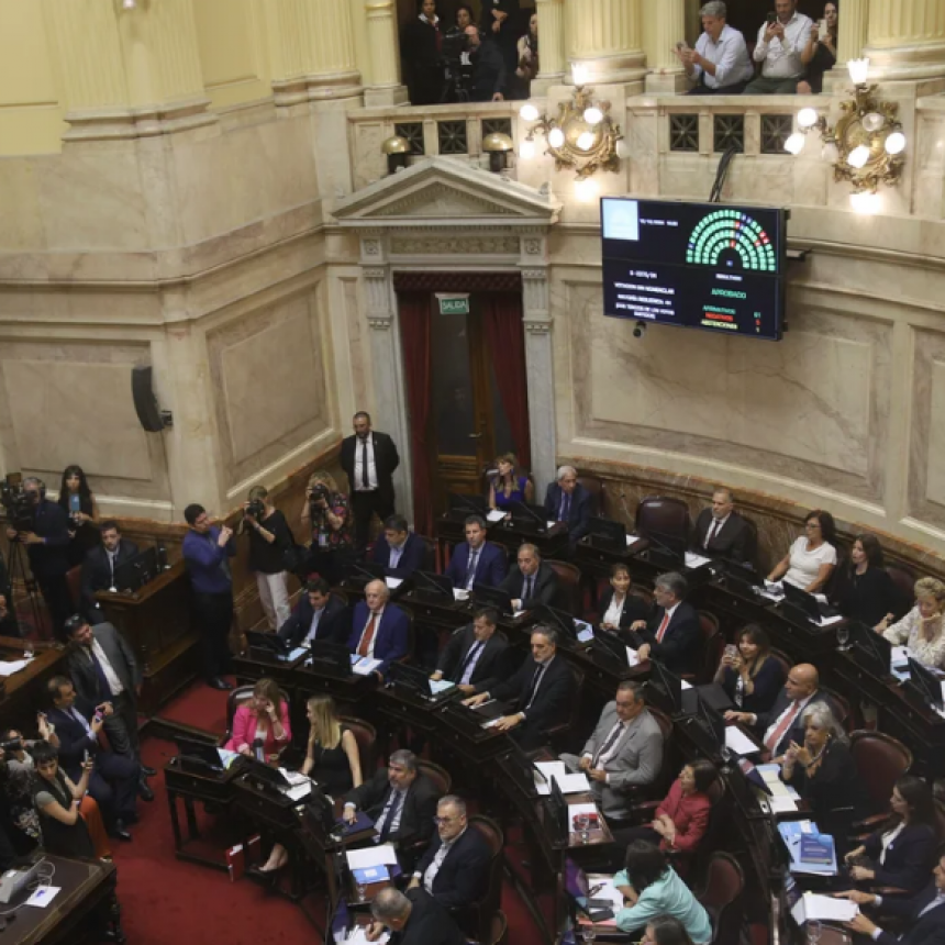 EL SENADO CONVIRTIÓ EN LEY LA SUSPENSIÓN DE LAS PASO EN MEDIO DEL CRIPTOGATE $LIBRA