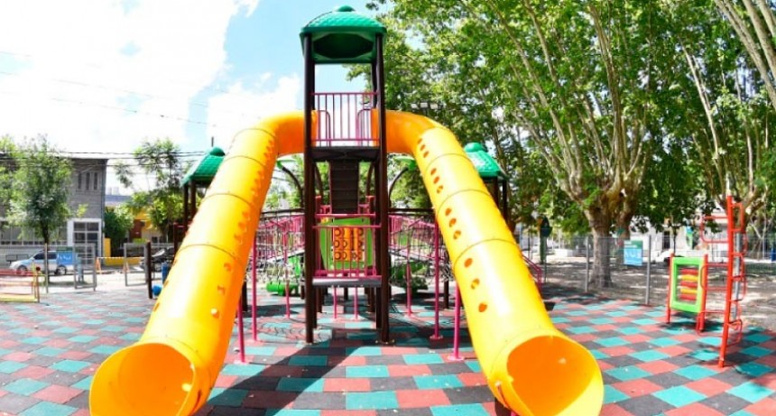 LA MUNICIPALIDAD DE ESCOBAR CIERRA ÁREAS DE JUEGOS INFANTILES EN PLAZAS, REDUCE HORARIOS DE ATENCIÓN, DISPONE LICENCIAS LABORALES E IMPLEMENTA LA MODALIDAD DE TELETRABAJO