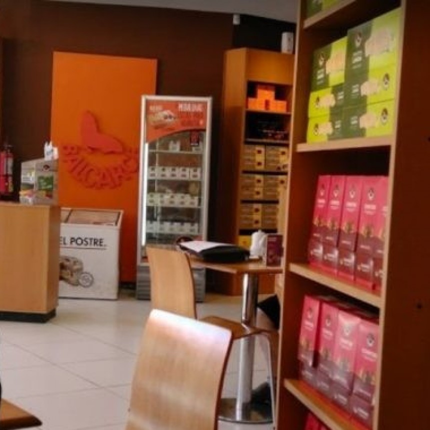 LA CRISIS EN POSTRES BALCARCE SE AGRAVA CON EL CIERRE DE DOS LOCALES EN MAR DEL PLATA