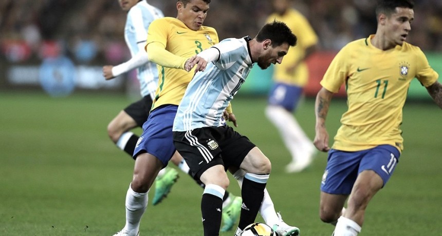 TRAS LA NEGATIVA EUROPEA A CEDER JUGADORES, LA CONMEBOL SUSPENDIÓ LAS ELIMINATORIAS