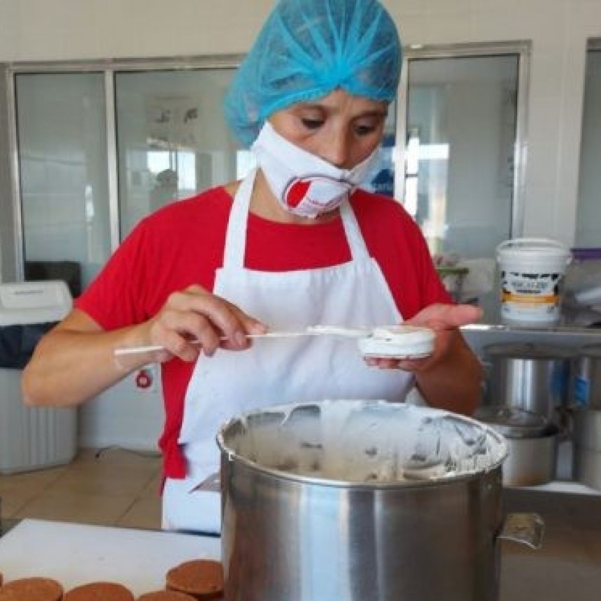 RAUCH CUENTA CON UNA SALA DE ELABORACIÓN DE ALIMENTOS
