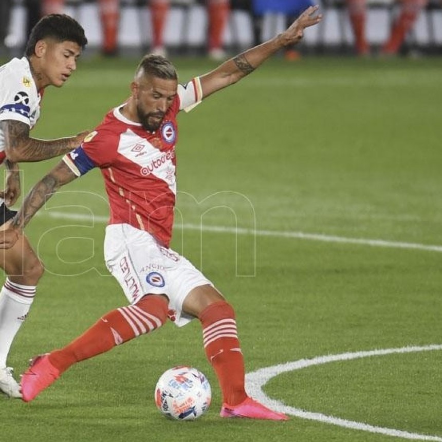 ARGENTINOS LE GANÓ A RIVER CON JUSTICIA SOBRE EL FINAL DEL PARTIDO 