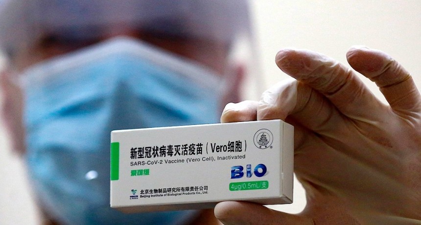 EL GOBIERNO CONFIRMÓ QUE LA SEMANA QUE VIENE LLEGARÁN AL PAÍS 3 MILLONES DE DOSIS DE LA VACUNA CHINA DE SINOPHARM