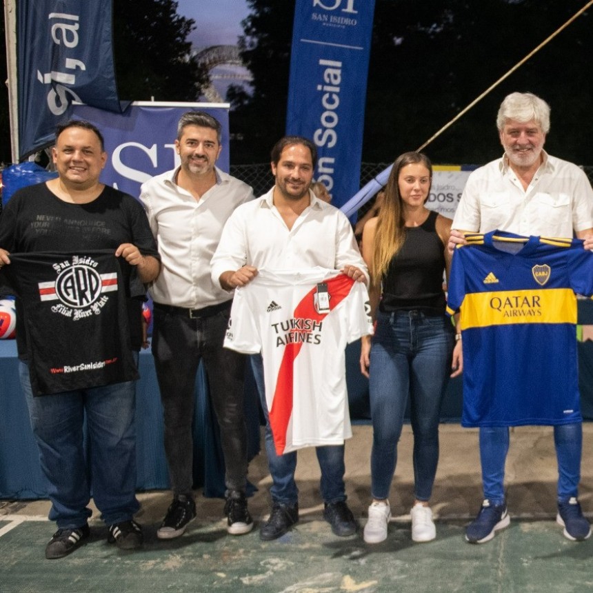 EN LA PREVIA DEL SUPERCLÁSICO, AGRUPACIONES DE RIVER Y BOCA SE UNIERON PARA DAR UN MENSAJE DE 