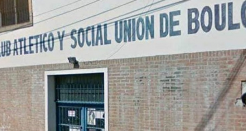 TERROR EN SAN ISIDRO: ENTRÓ A LOS DISPAROS EN UN CLUB DE BARRIO E HIRIÓ A UNA NENA DE 4 AÑOS Y A UN HOMBRE