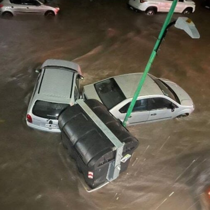 ABUNDANTES LLUVIAS INUNDARON EL AMBA Y EL TEMPORAL SIGUE DURANTE EL MIÉRCOLES