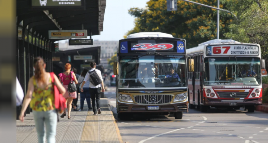 LA UTA RATIFICÓ EL PARO DE COLECTIVOS DEL VIERNES, PESE A LA AUDIENCIA QUE SE FIJÓ PARA LA SEMANA QUE VIENE
