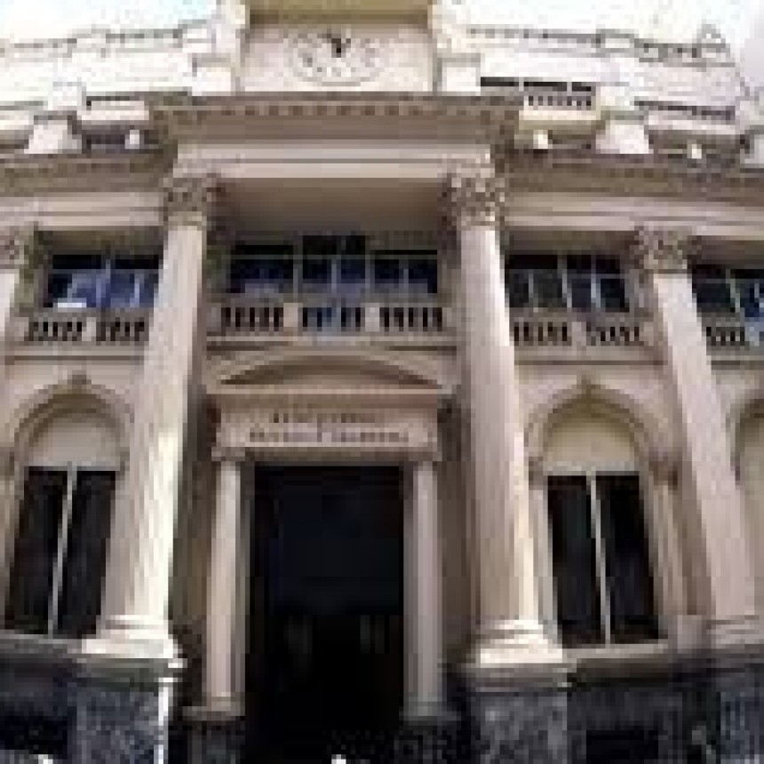 EN FORMA IMPRECISA EL BANCO CENTRAL INFORMÓ COMO SERA EL FUNCIONAMIENTO DE LOS BANCOS LA SEMANA PRÓXIMA