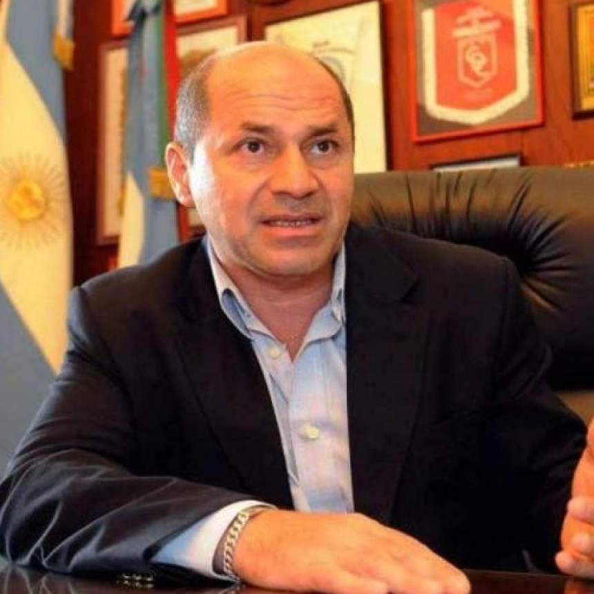  MARIO SECCO SOBRE LARRETA: 
