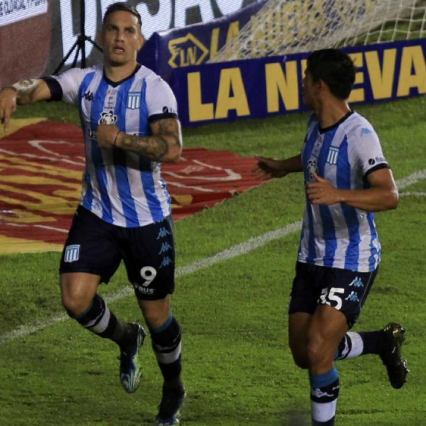 RACING, SOBRE LA HORA, SE QUEDÓ CON EL CLÁSICO DE AVELLANEDA