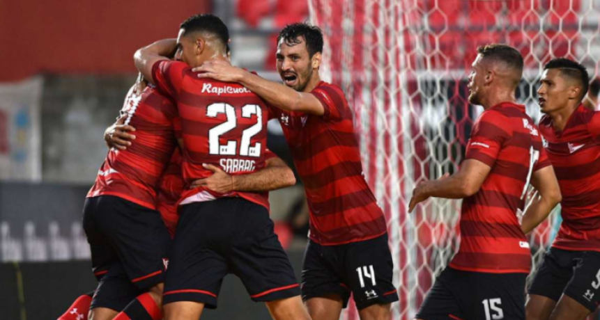EN TIEMPO DE DESCUENTO ESTUDIANTES LE GANÓ A ALDOSIVI POR 1 A 0, CON MUY POCO