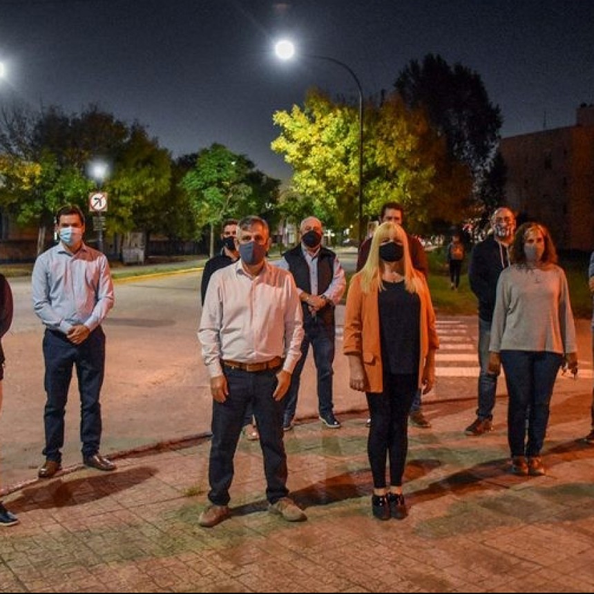 LA MUNICIPALIDAD DE CHIVILCOY PRESENTÓ OBRAS DE LUMINARIAS