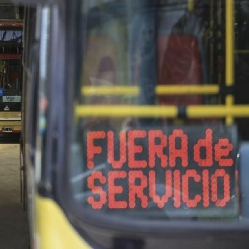 LA UTA ANUNCIÓ PARA EL LUNES UN PARO NACIONAL DE COLECTIVOS POR 24 HORAS