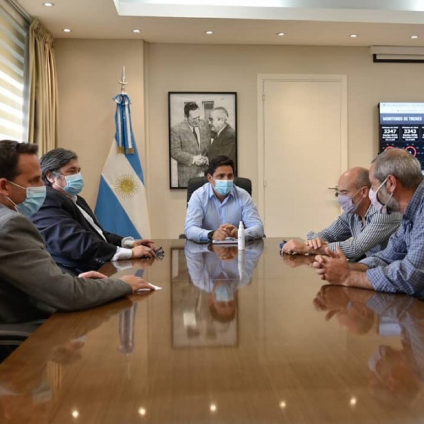 TREN: REUNIONES PARA EL REGRESO DEL SERVICIO DE PASAJEROS OLAVARRIA - BAHÍA BLANCA