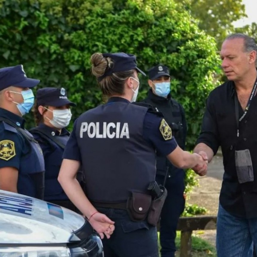 LA PROVINCIA AMPLIÓ LA EDAD DE INGRESO DE LOS CADETES A LA POLICÍA BONAERENSE