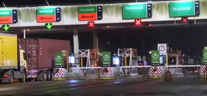 PROTESTA Y CORTE DE PEAJE EN AUTOPISTA RICCHERI