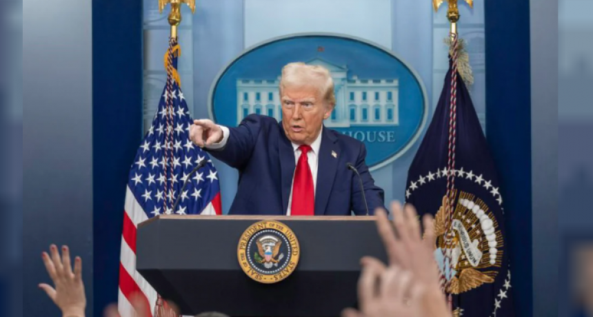 A HORAS DE LA LLEGADA DE MILEI, TRUMP APLICA UN ARANCEL DEL 10% A LOS PRODUCTOS ARGENTINOS