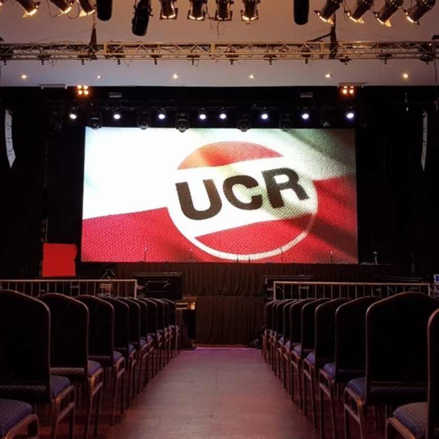 LA UCR TIENE SU CONVENCIÓN NACIONAL EN PARQUE NORTE