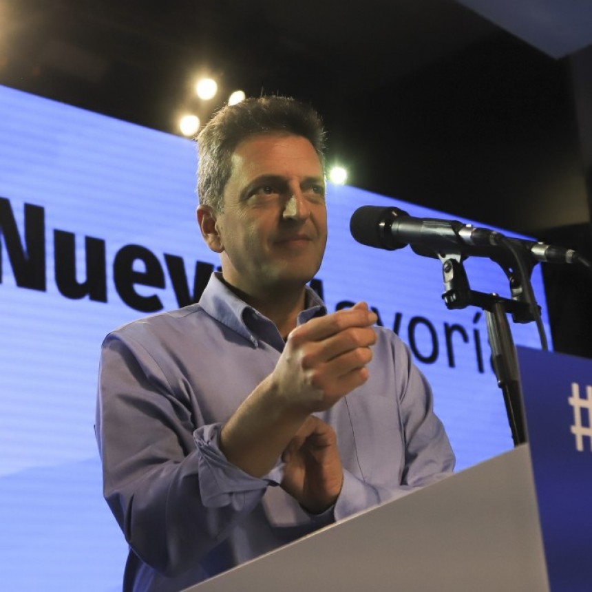 CON DURAS CRÍTICAS AL GOBIERNO, MASSA RATIFICÓ SU CANDIDATURA PRESIDENCIAL Y ABRIÓ LA NEGOCIACIÓN CON EL KIRCHNERISMO