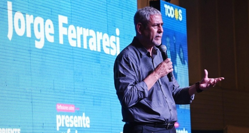 FERRARESI: 