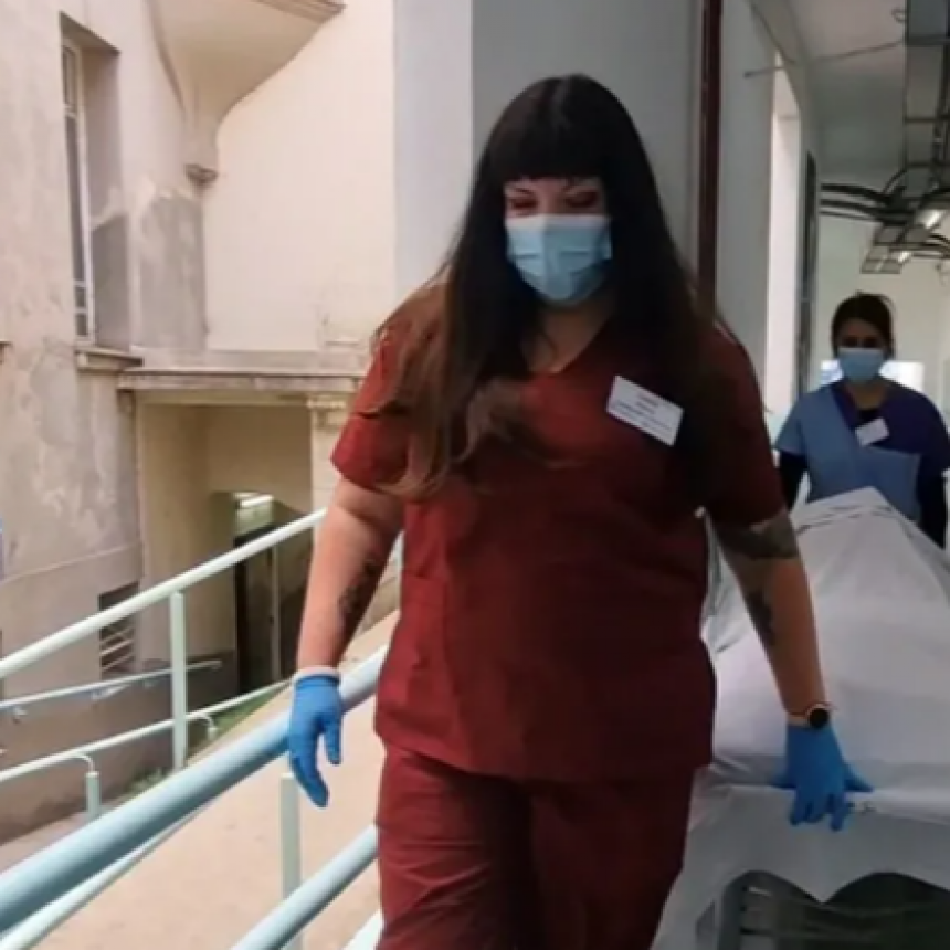 LA PROVINCIA INCORPORÓ EL PRIMER EQUIPO DE CAMILLERAS MUJERES A UN HOSPITAL