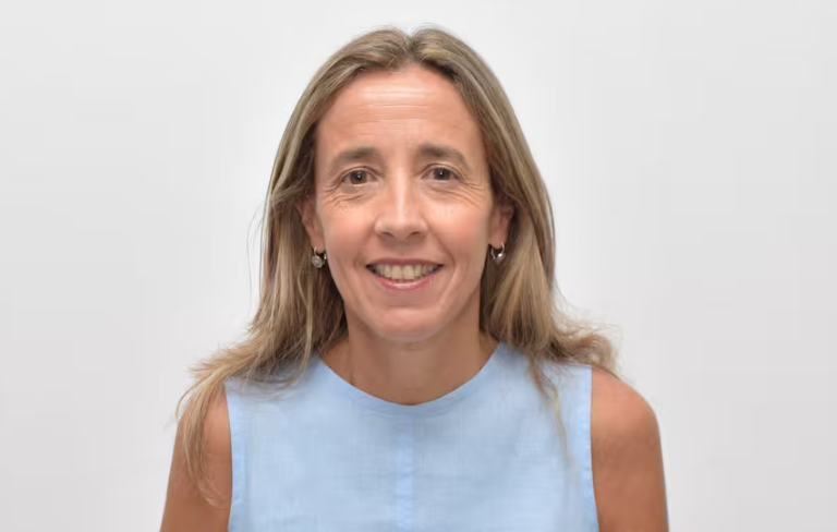 UNA CONCEJAL DE MILEI DEFENDIÓ A MARGARET THATCHER EN UN HOMENAJE A UN EXCOMBATIENTE DE MALVINAS