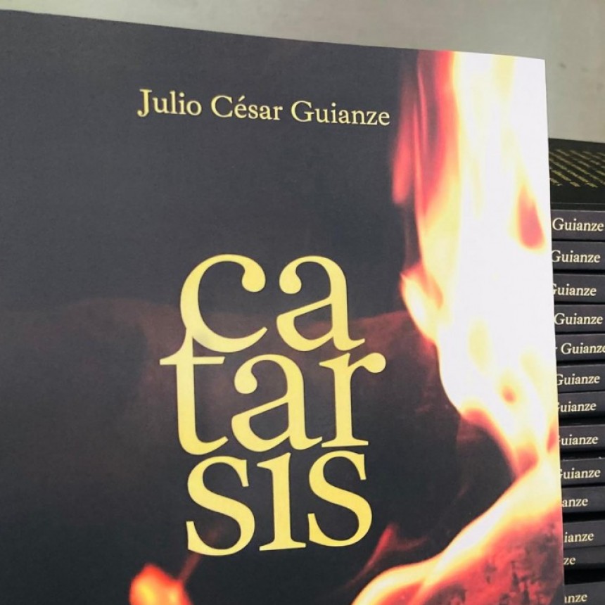 JULIO CÉSAR GUIANZE PRESENTA UN NUEVO LIBRO 