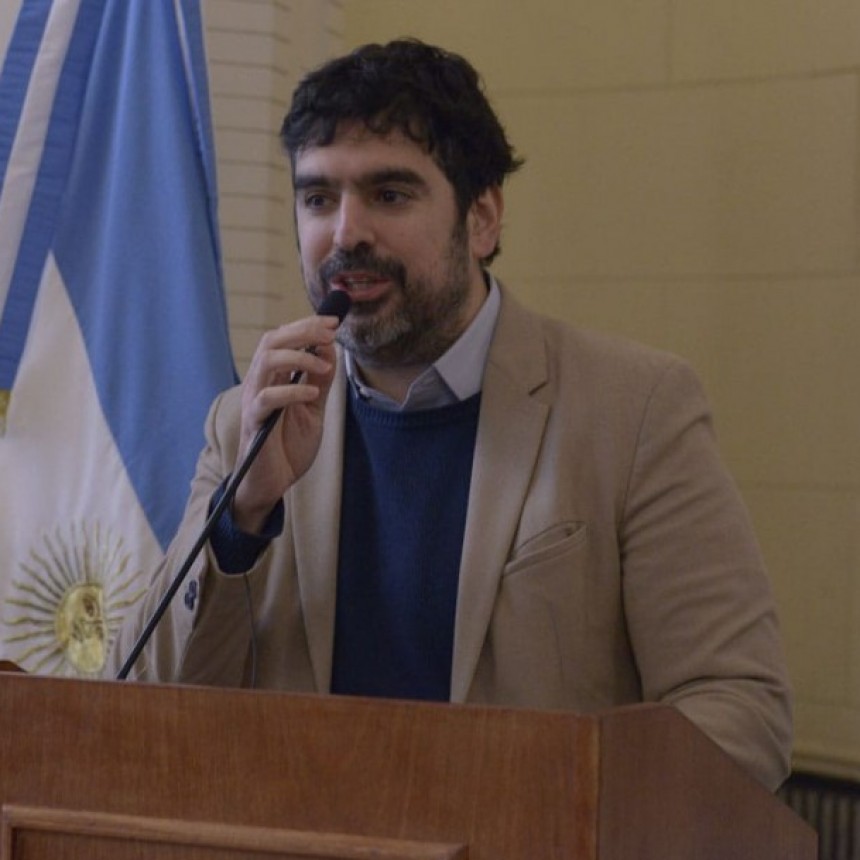EL LEGISLADOR PORTEÑO VALDÉS PROPONE QUE LOS DEUDORES ALIMENTARIOS NO PUEDAN ENTRAR A CANCHAS DE FÚTBOL NI RECITALES EN LA CIUDAD